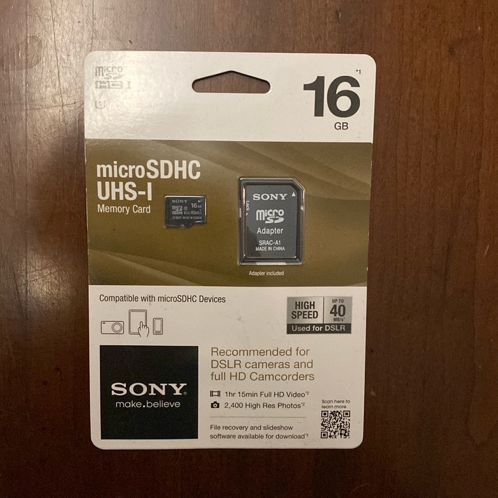 Sony microSDHC UHS-I 16GB memory card
